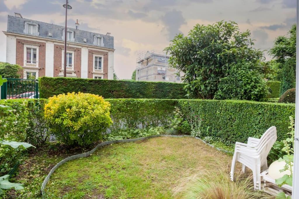 Superbe Appartement Au Coeur De Versailles Kültér fotó